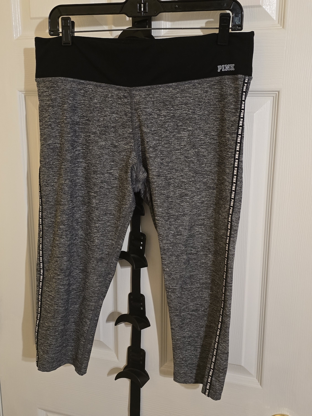 PINK Victoria's Secret by Victoria's Secret Gray Heather Active Capri Leggings